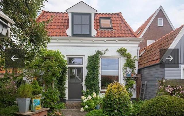 Uit Alle Windstreken Hindeloopen Exterior photo